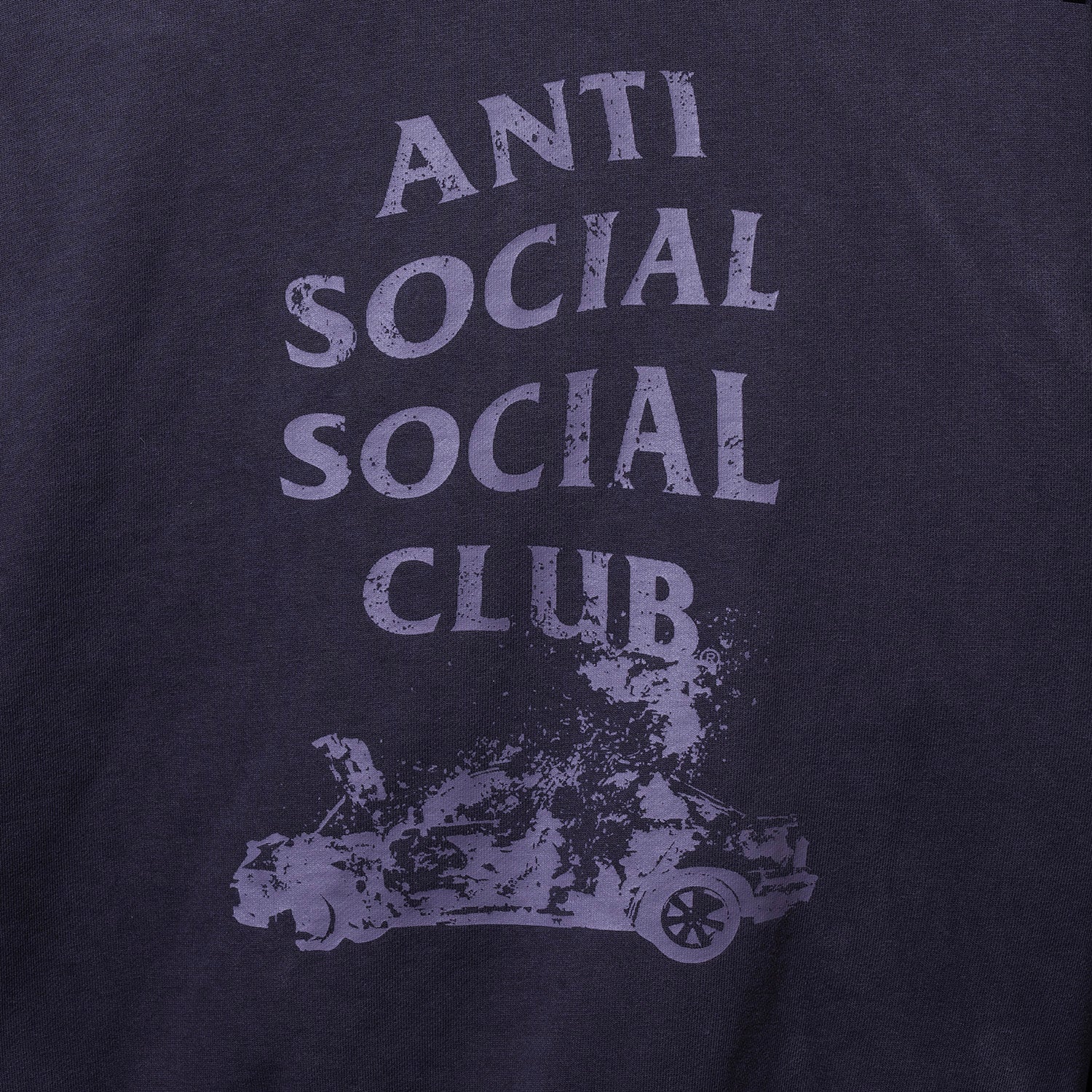 Broken Car Hood-Zip - Image 10
