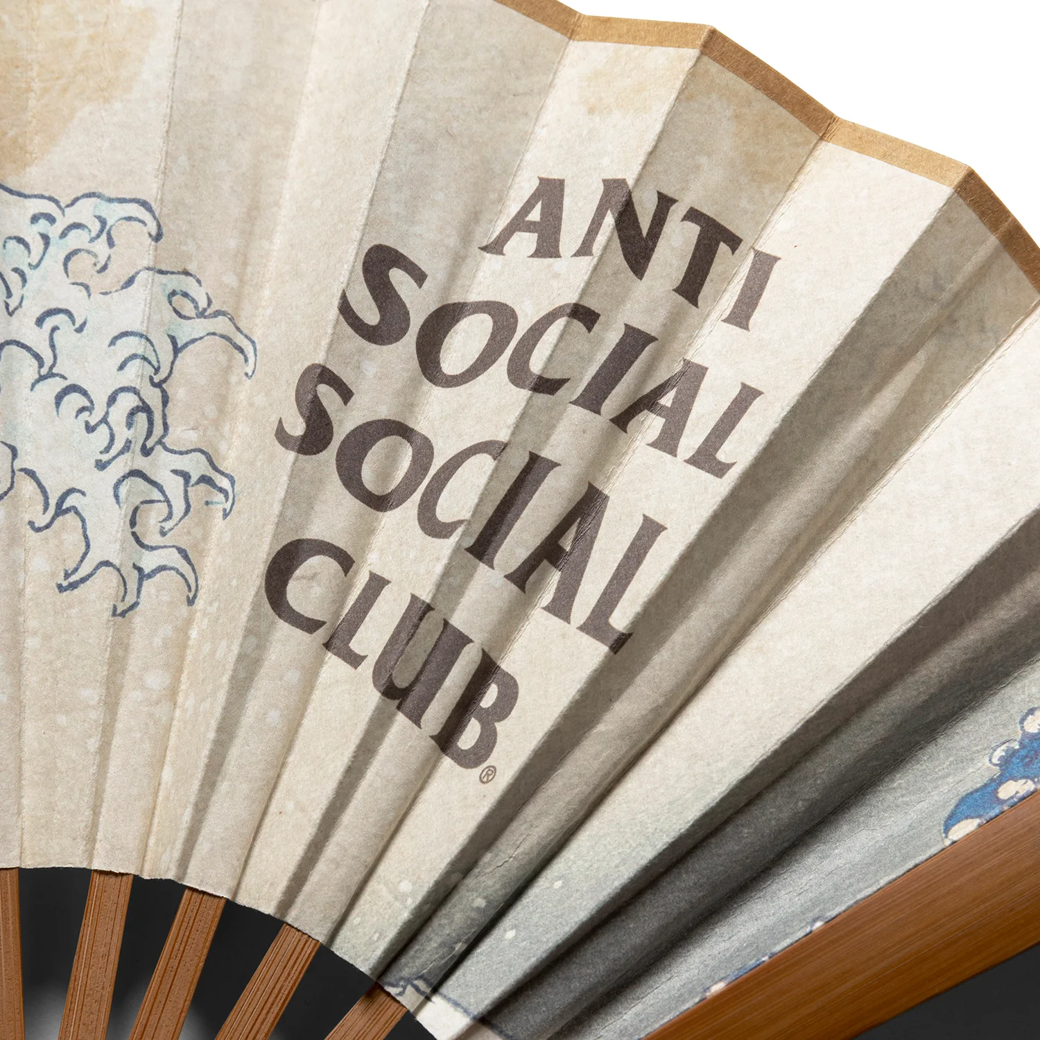 Tonkatsu: The Great Wave Folding Fan - Image 3